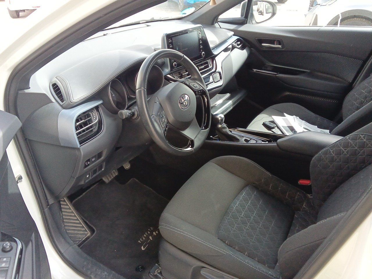 Toyota C-hr 2.0 180h Advance - Foto 2