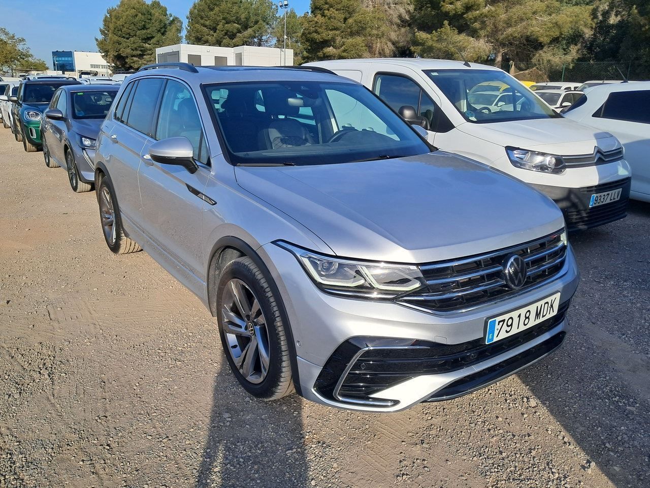 Volkswagen Tiguan R-line 2.0 Tdi 110kw (150cv) Dsg - Foto 2