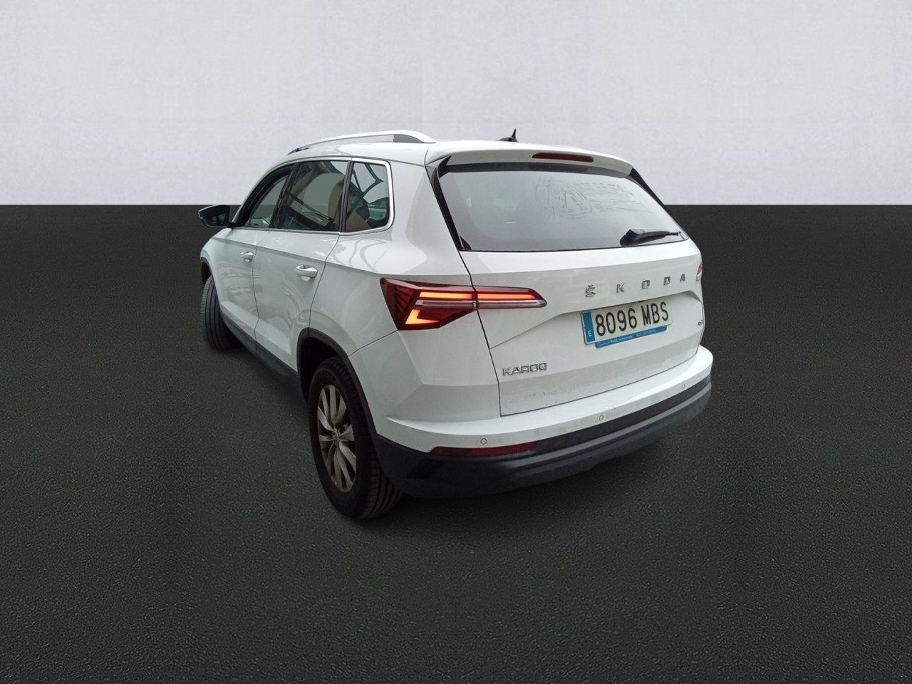 Skoda Karoq 2.0 Tdi 110kw (150cv) Dsg 4x4 Ambition - Foto 2