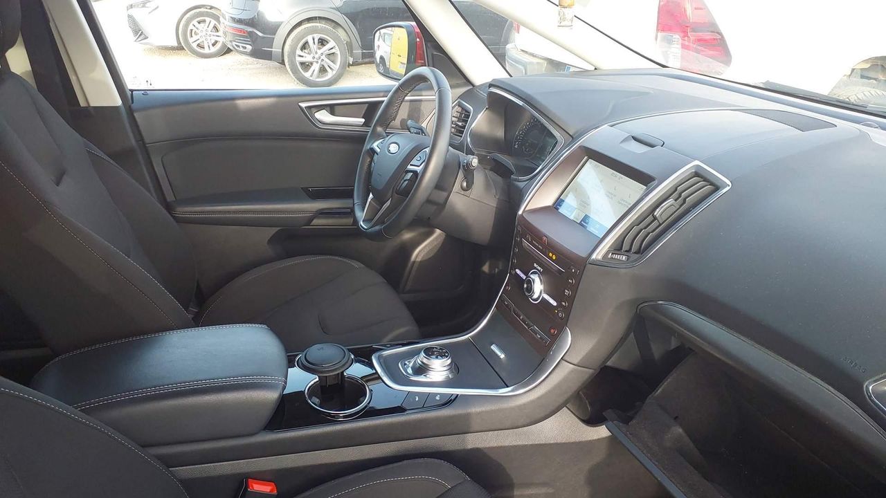 Ford S-max 2.5 Duratec Atkin. Fhev 140kw Titanium 7 - Foto 2