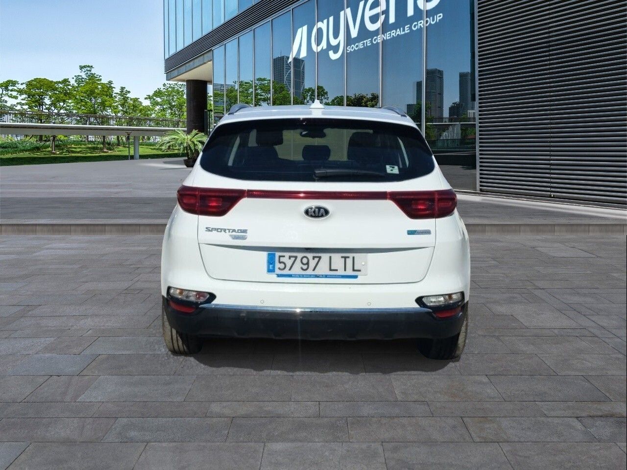 Kia Sportage 1.6 Mhev Business 100kw (136cv) 4x4 - Foto 2