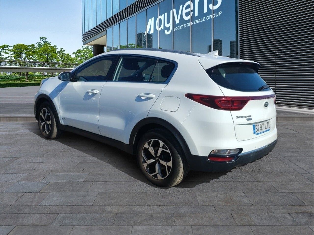 Kia Sportage 1.6 Mhev Business 100kw (136cv) 4x4 - Foto 2