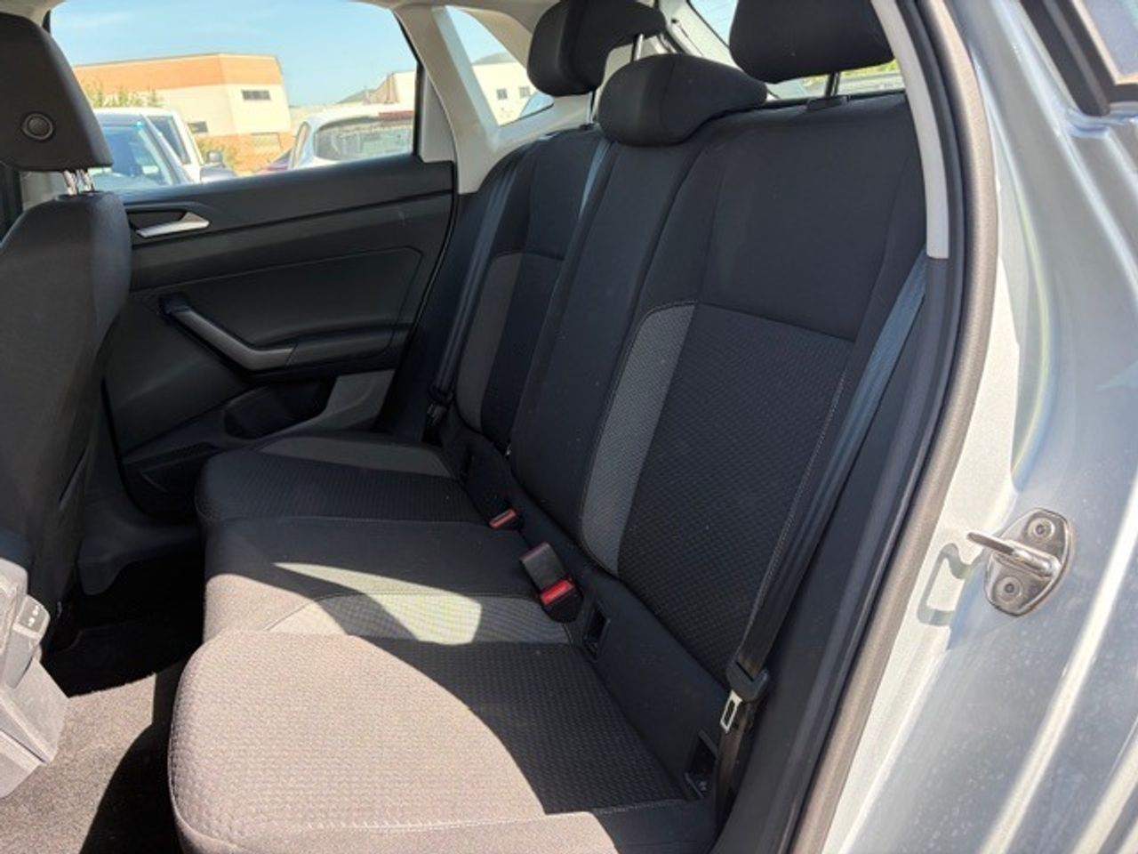 Volkswagen Polo Life 1.0 Tsi 70kw (95cv) - Foto 2