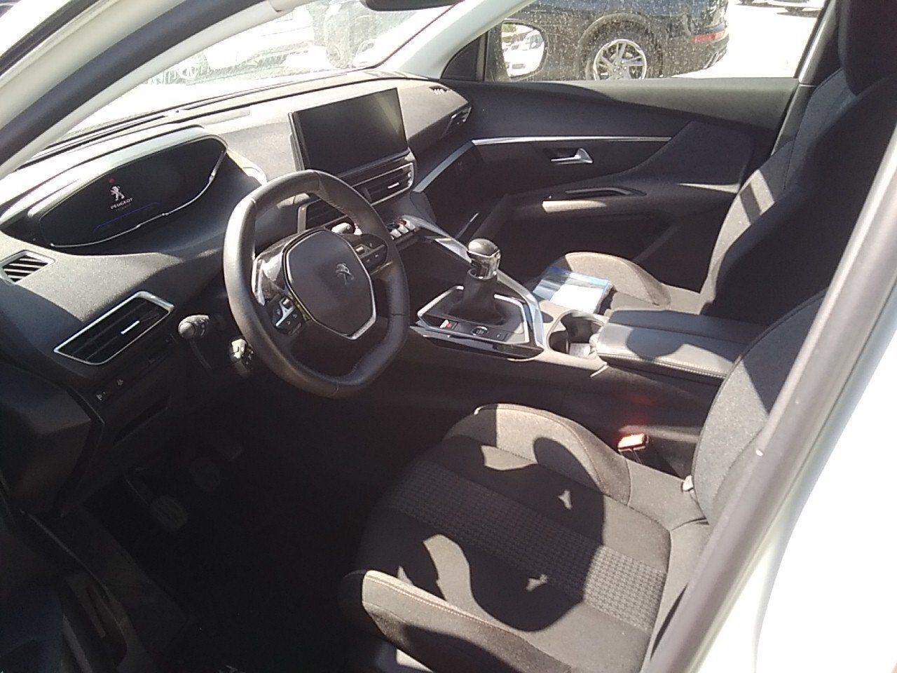 Peugeot 3008 1.5 Bluehdi 96kw (130cv) S&s Active Pack - Foto 2