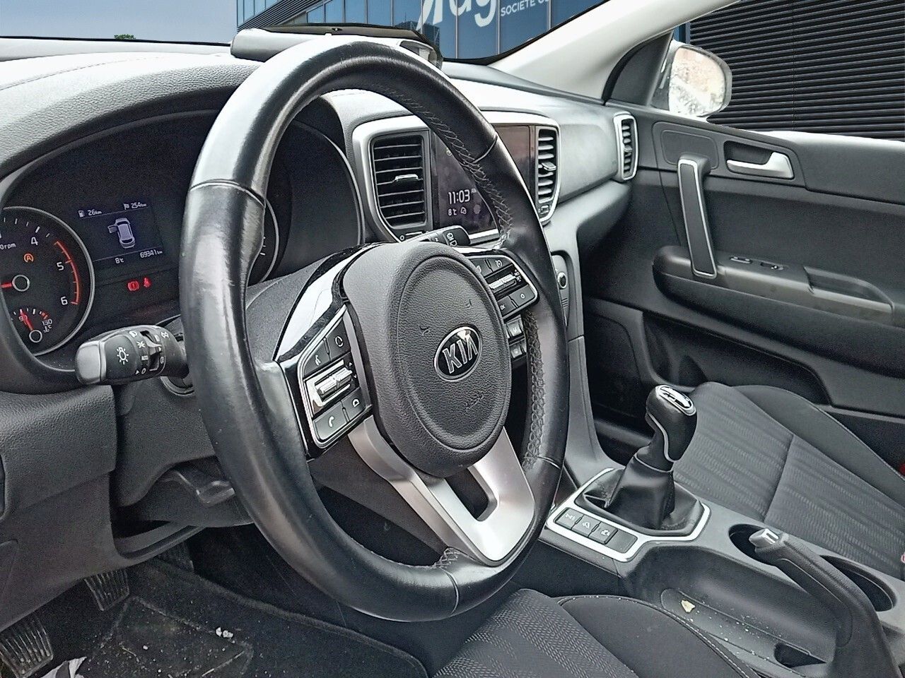 Kia Sportage 1.6 Mhev Business 100kw (136cv) 4x4 - Foto 2