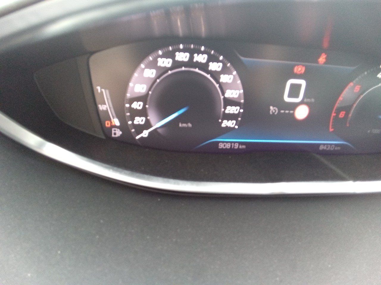 Peugeot 3008 1.5 Bluehdi 96kw (130cv) S&s Active Pack - Foto 2