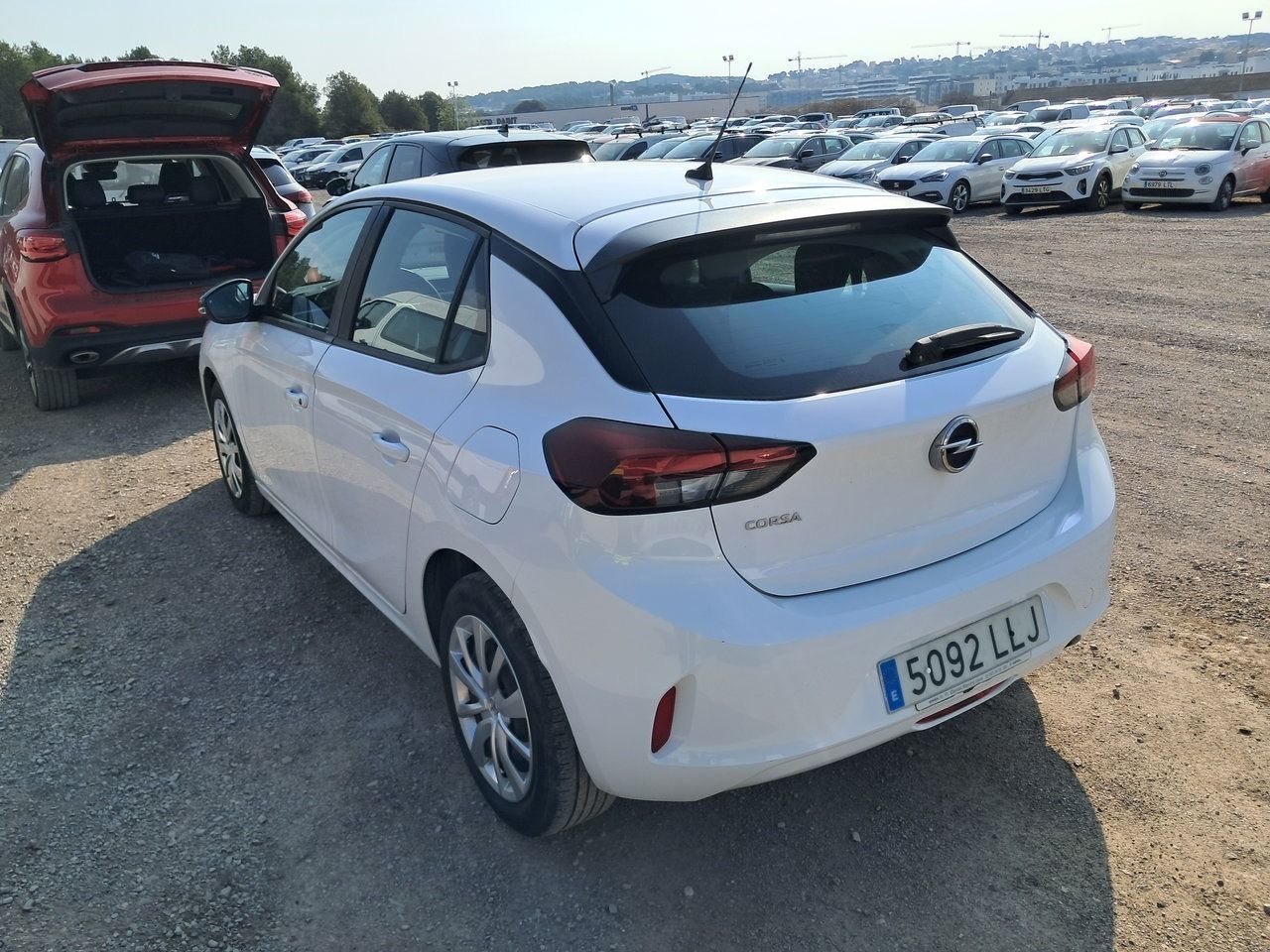 Opel Corsa 1.5d Dt 74kw (100cv) Edition - Foto 2