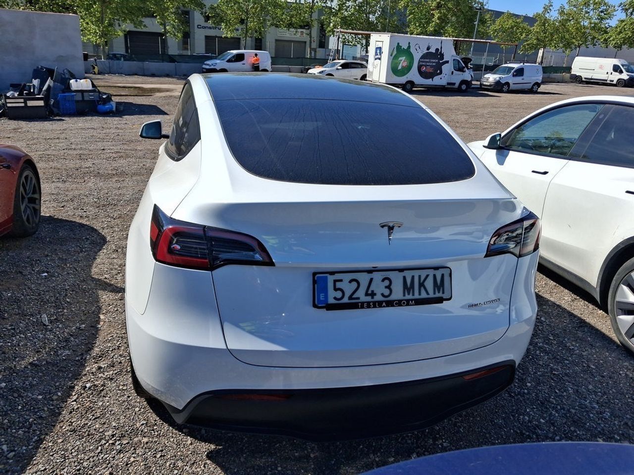 Tesla Model Y Gran Autonomía 4wd - Foto 2