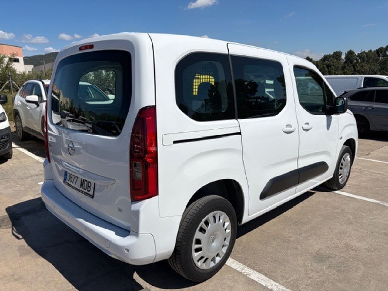 Opel Combo 1.5 Td 75kw Business Edition Plus L1 N1 - Foto 2