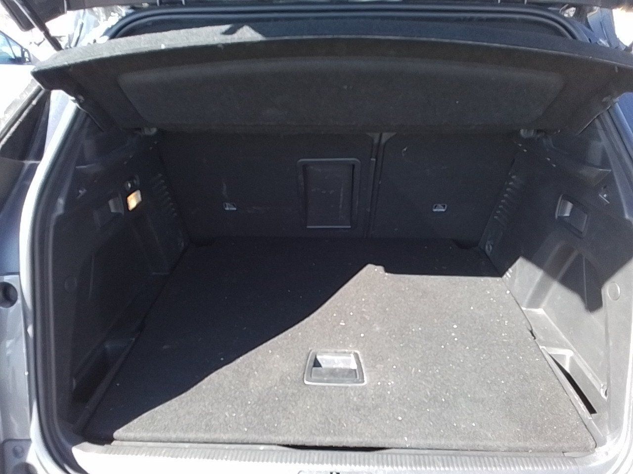 Peugeot 3008 1.5 Bluehdi 96kw S&s Gt Eat8 - Foto 2