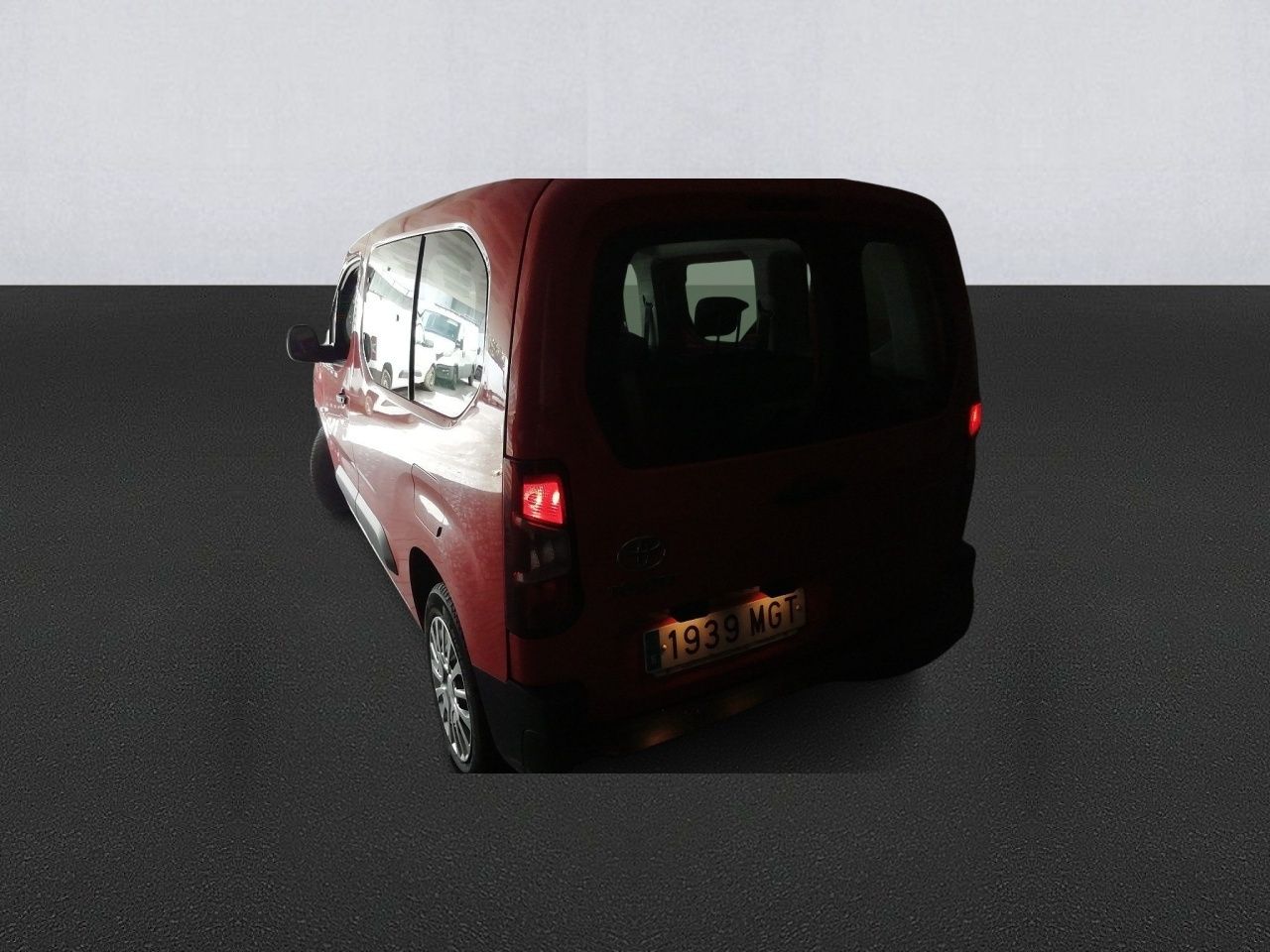 Toyota Proace City Verso 1.5d 96kw (130cv) Combi Gx Plus L1 - Foto 2