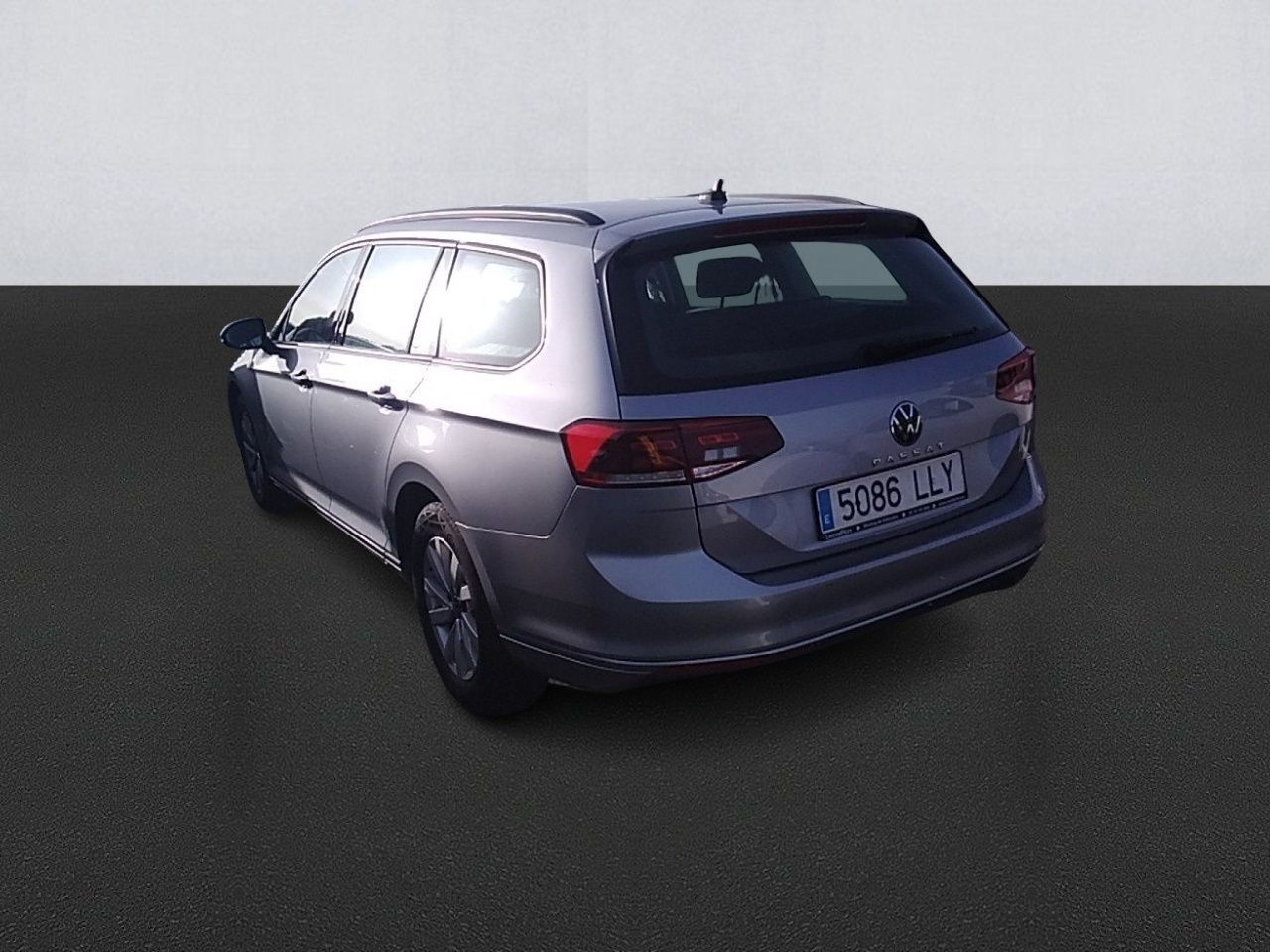 Volkswagen Passat Variant Business 1.6 Tdi 88kw Dsg - Foto 2