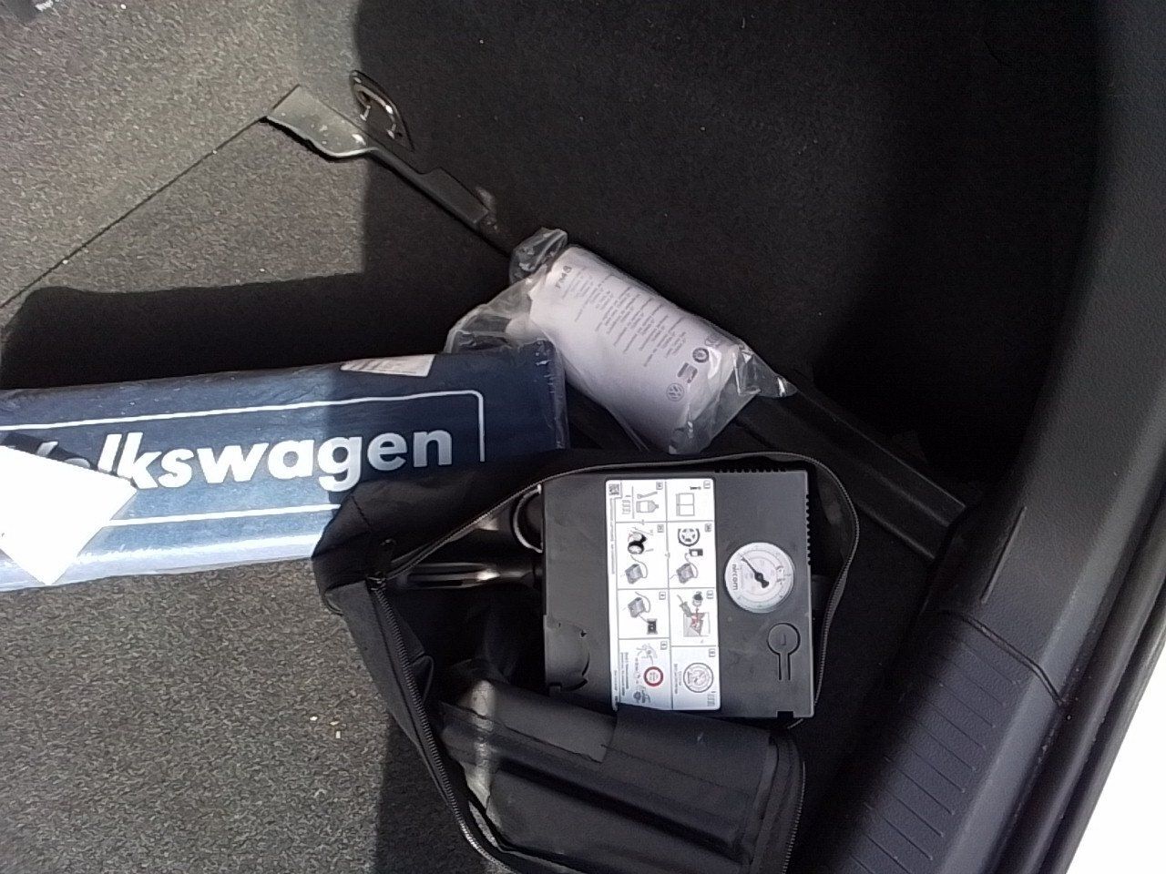 Volkswagen Golf Last Edition 1.5 Tsi Evo 96kw (130cv) - Foto 2