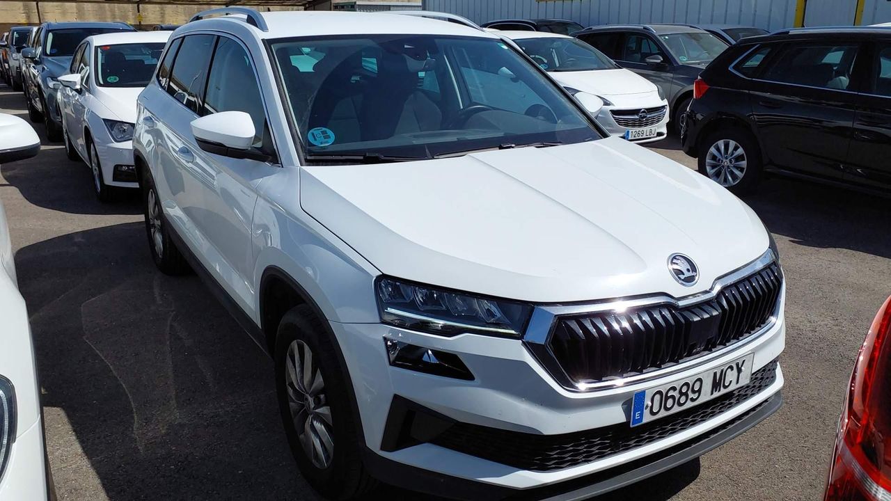 Skoda Karoq 2.0 Tdi 110kw (150cv) Dsg 4x4 Ambition - Foto 2