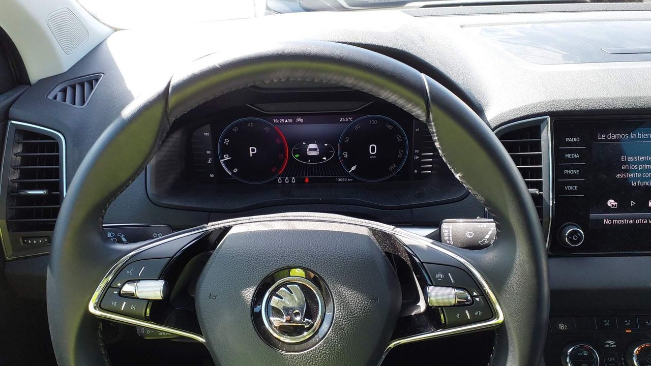 Skoda Karoq 2.0 Tdi 110kw (150cv) Dsg 4x4 Ambition - Foto 2