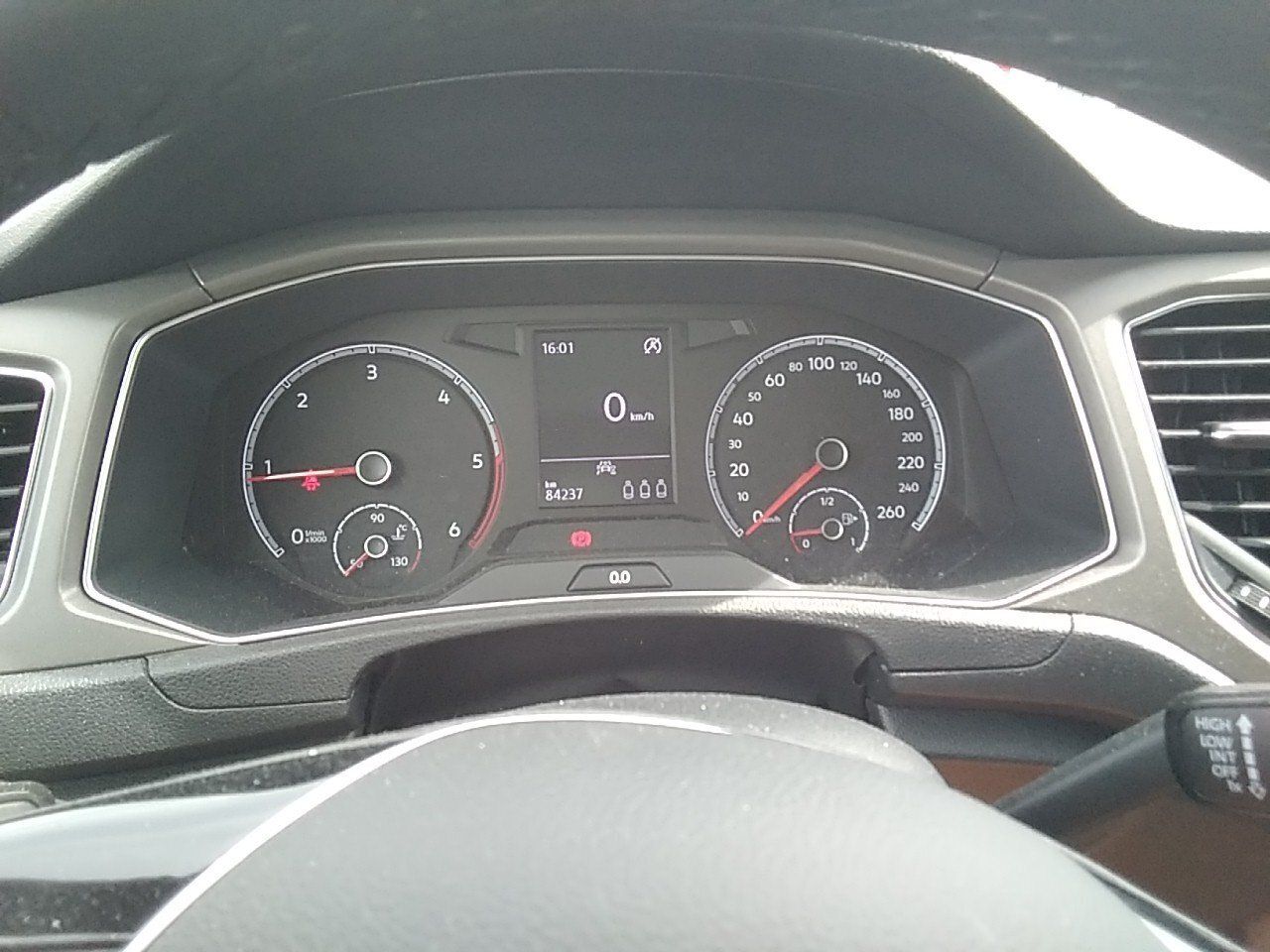 Volkswagen T-roc Advance 2.0 Tdi 85kw (115cv) - Foto 2