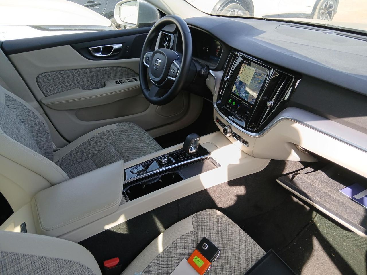 Volvo V60 2.0 B4 (d) Core Auto - Foto 2