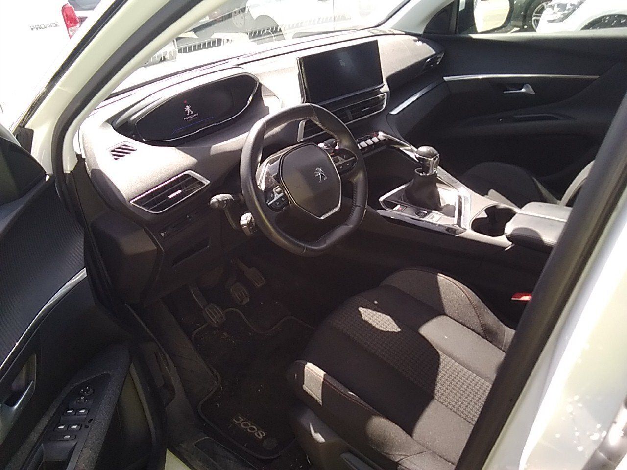 Peugeot 3008 1.5 Bluehdi 96kw (130cv) S&s Active Pack - Foto 2