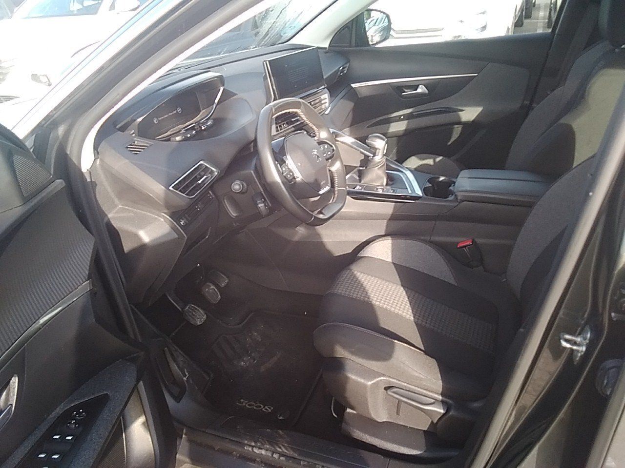Peugeot 3008 1.5 Bluehdi 96kw (130cv) S&s Active Pack - Foto 2
