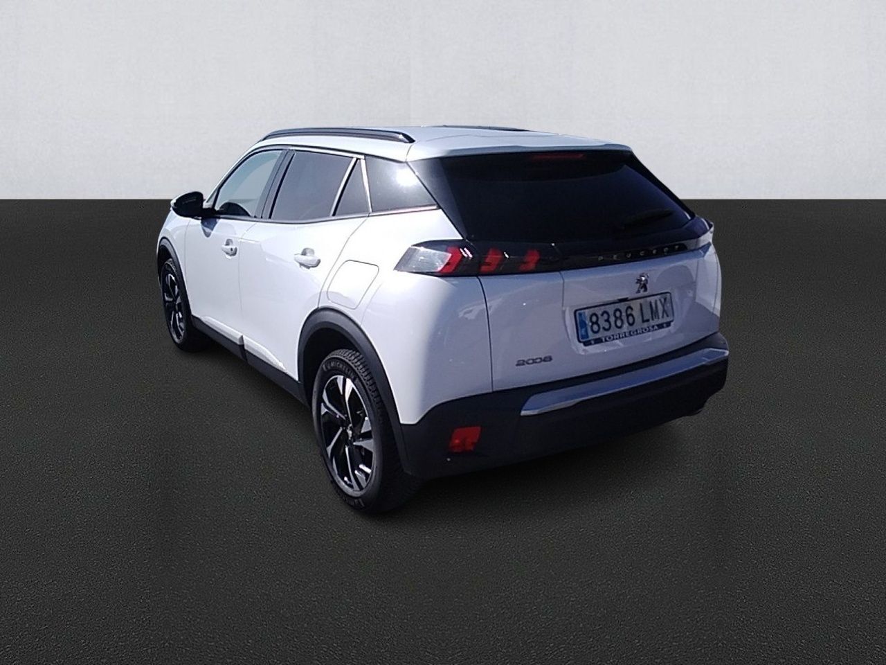 Peugeot 2008 Allure Pack Bluehdi 81kw (110cv) - Foto 2