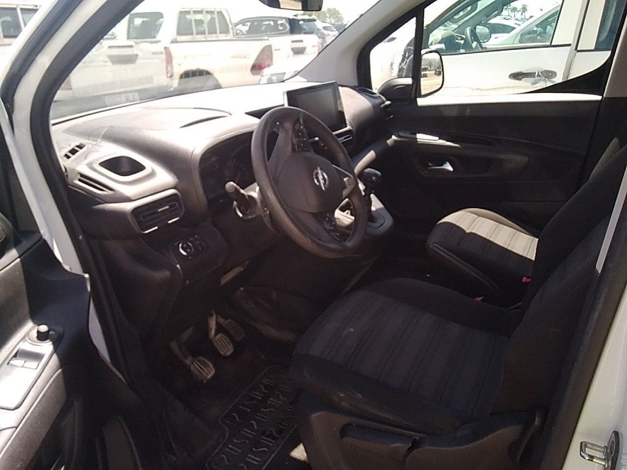 Opel Combo 1.5 Td 75kw Business Edition Plus L1 N1 - Foto 2