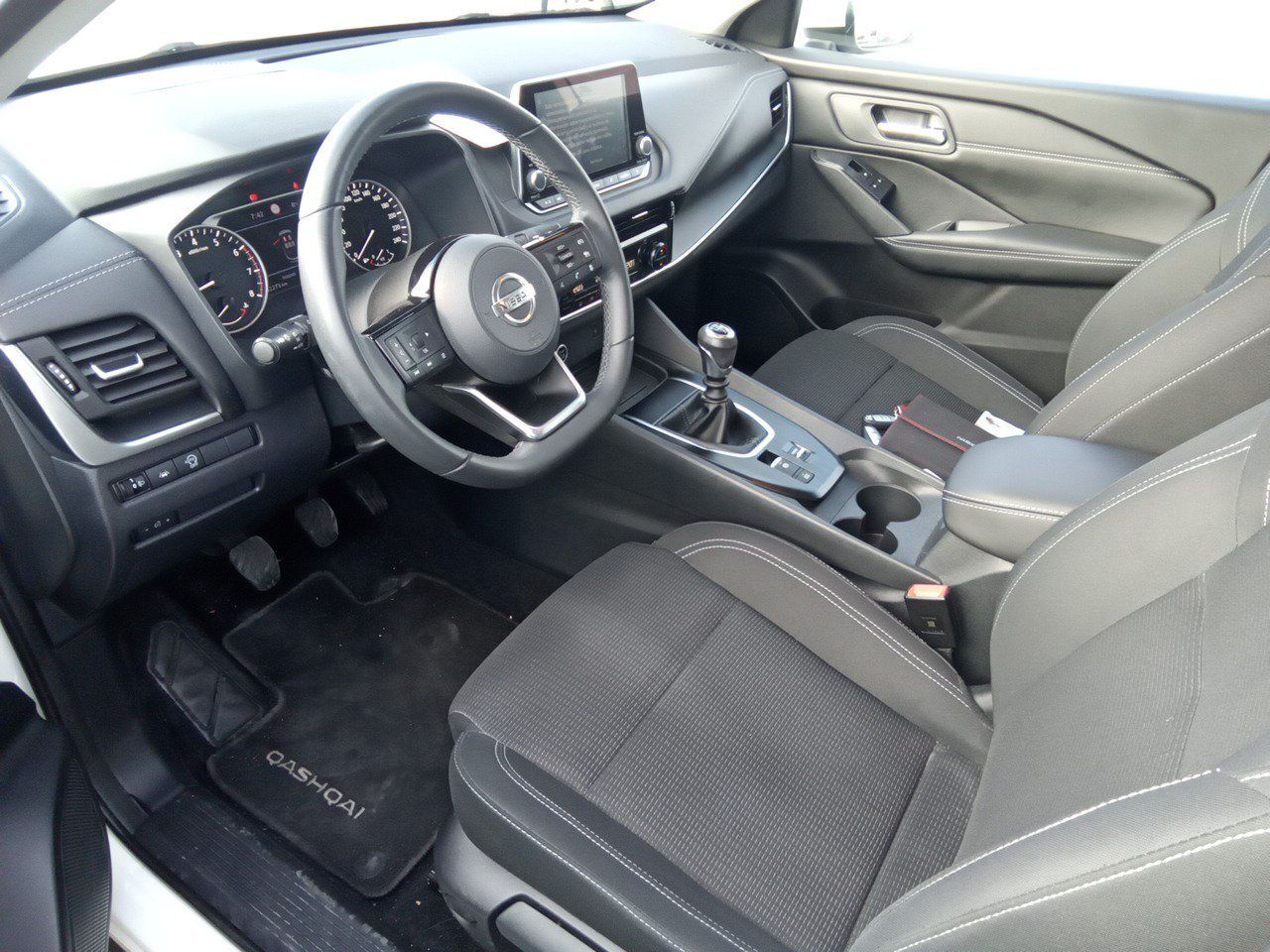 Nissan Qashqai Dig-t 103kw (140cv) Mhev 4x2 Acenta - Foto 2