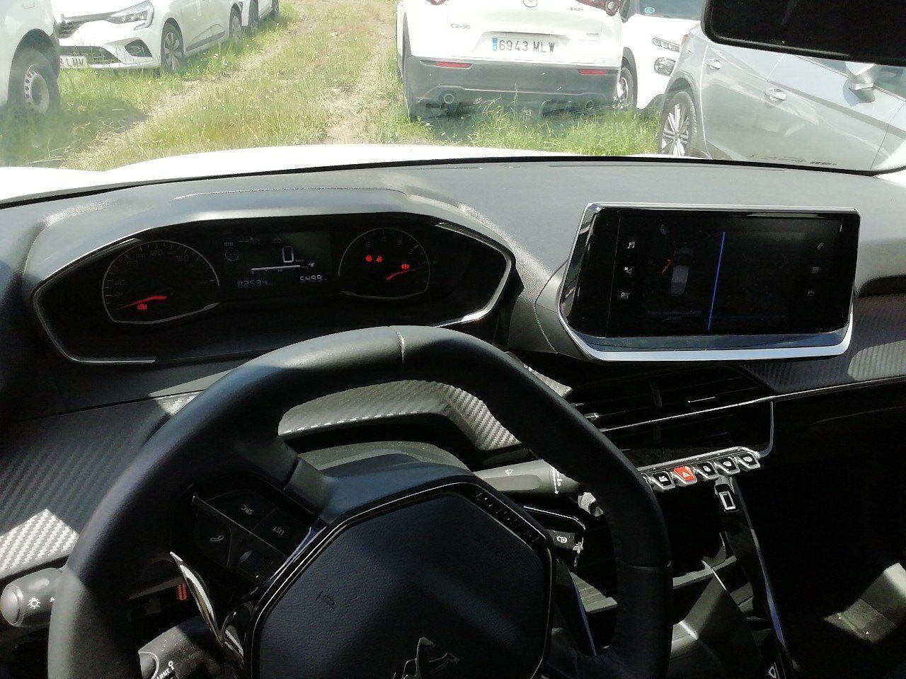 Peugeot 208 Bluehdi 73kw (100cv) Active - Foto 2