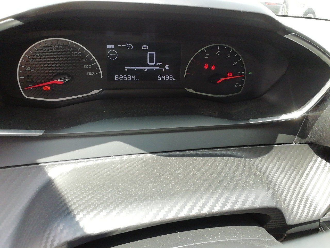 Peugeot 208 Bluehdi 73kw (100cv) Active - Foto 2