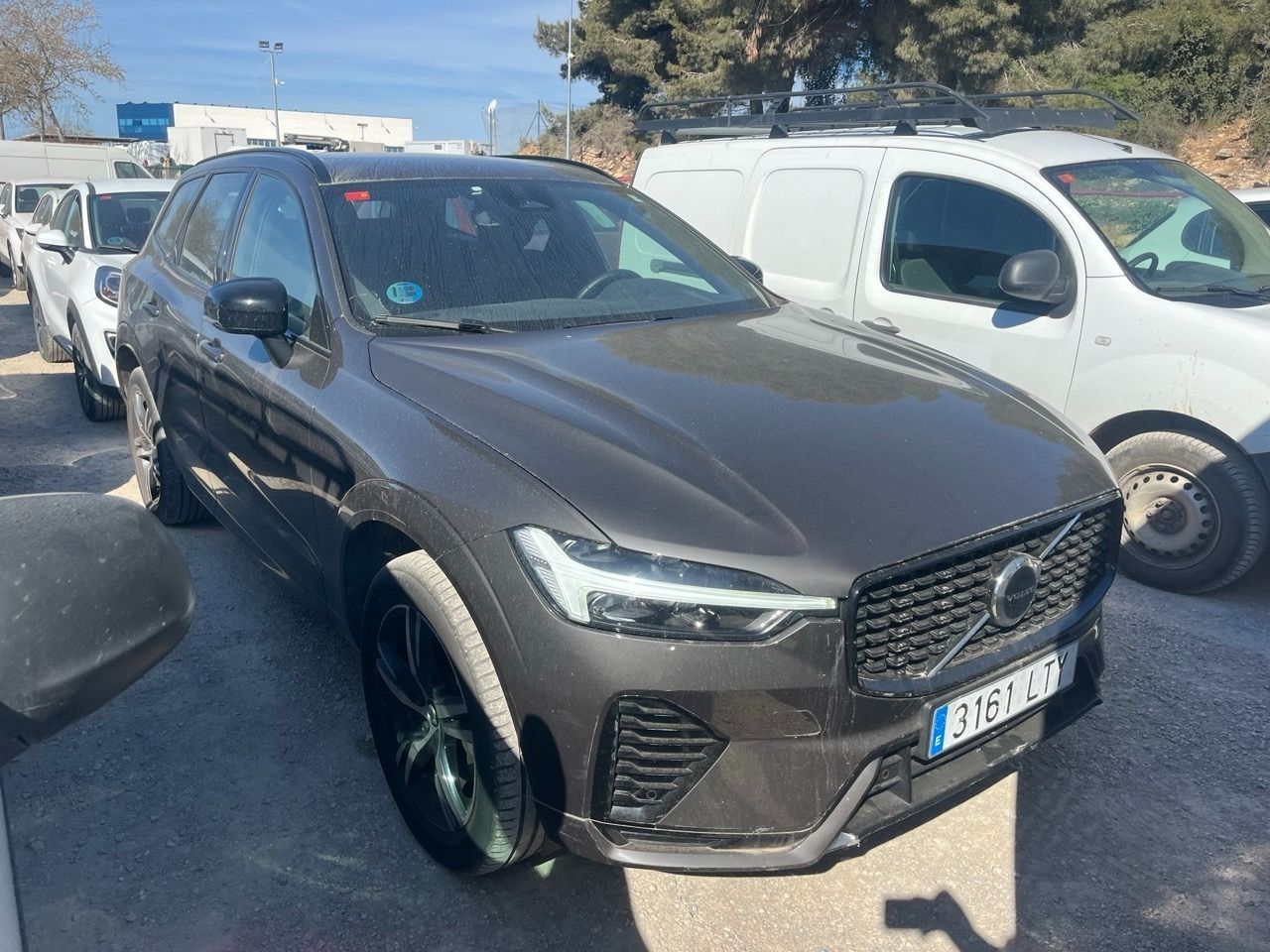 Volvo Xc60 2.0 B4 D Awd R-design Auto - Foto 2