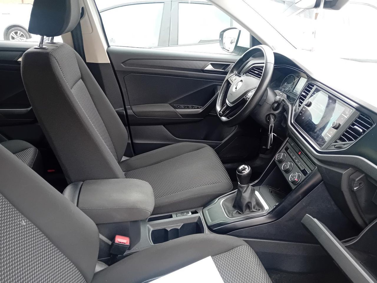 Volkswagen T-roc Edition 2.0 Tdi 85kw (115cv) - Foto 2