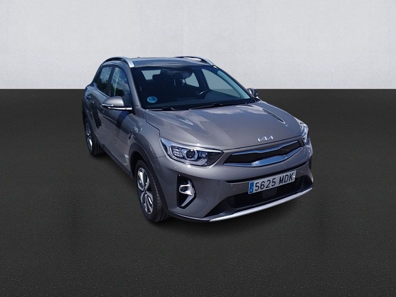 Kia Stonic 1.0 T-gdi 88kw (120cv) Mhev Imt Drive - Foto 2