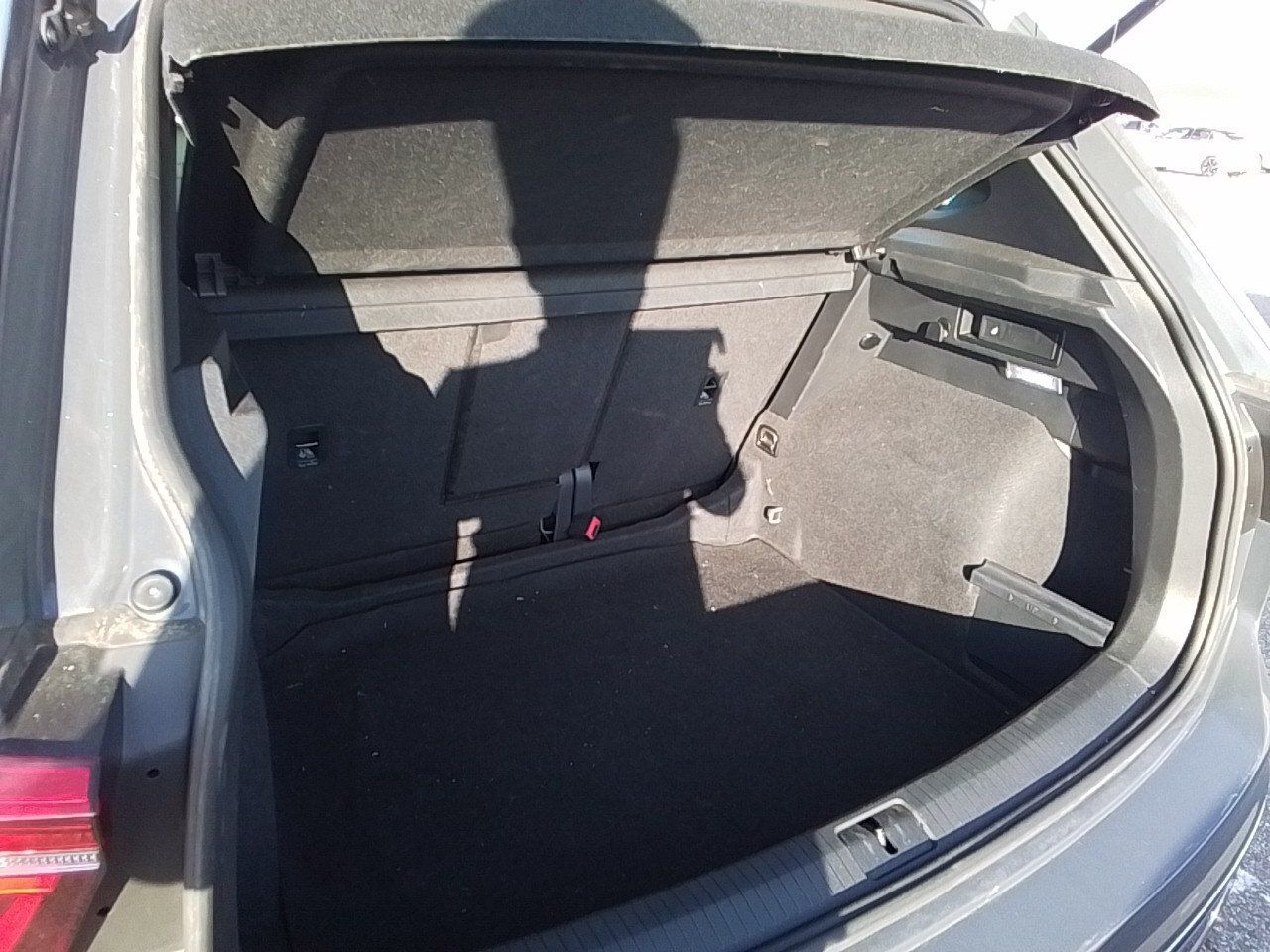 Volkswagen Tiguan R-line 2.0 Tdi 110kw (150cv) Dsg - Foto 2