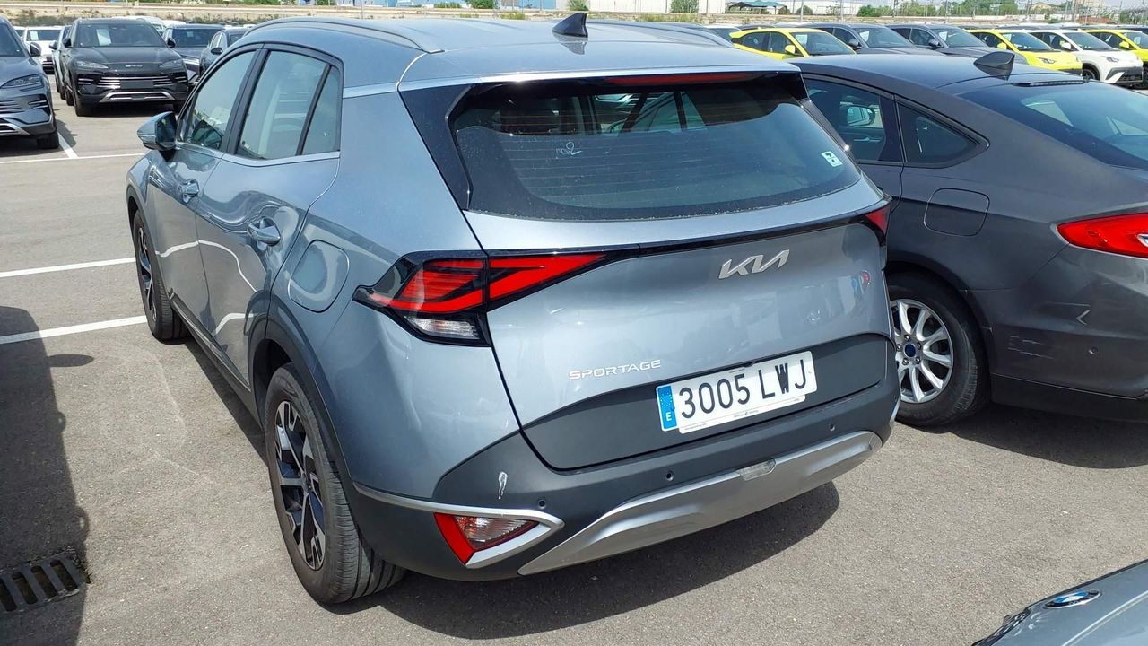 Kia Sportage 1.6 T-gdi Mhev 110kw (150cv) Drive 4x2 - Foto 2
