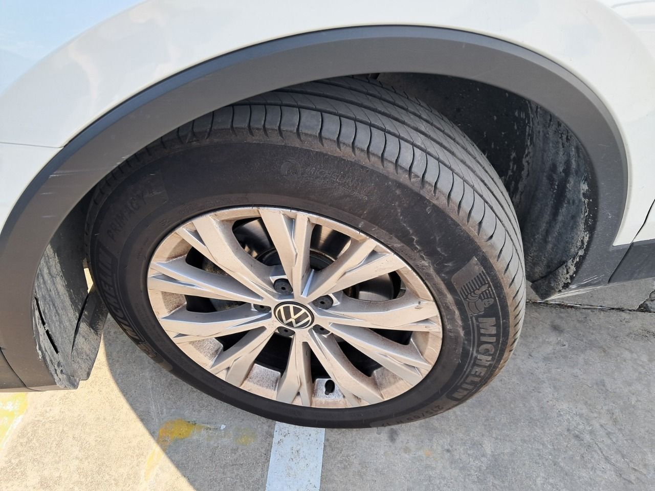 Volkswagen Tiguan Edition 2.0 Tdi 110kw (150cv) - Foto 2