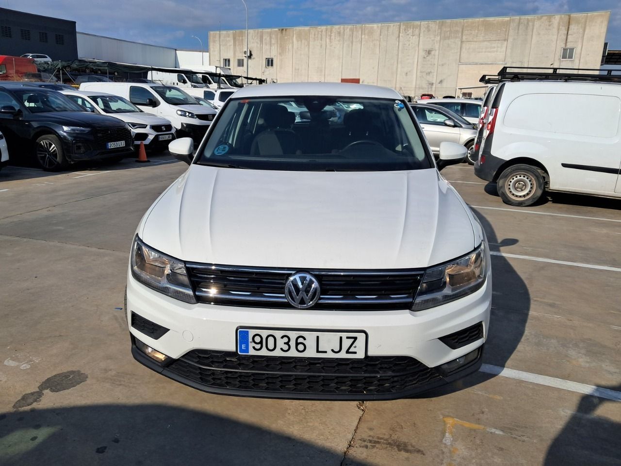 Volkswagen Tiguan Edition 2.0 Tdi 110kw (150cv) - Foto 2