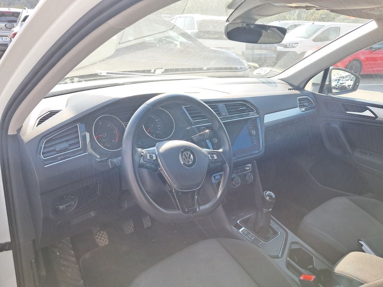 Volkswagen Tiguan Edition 2.0 Tdi 110kw (150cv) - Foto 2