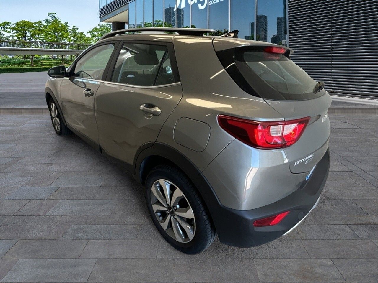 Kia Stonic 1.0 T-gdi 88kw (120cv) Mhev Imt Drive - Foto 2