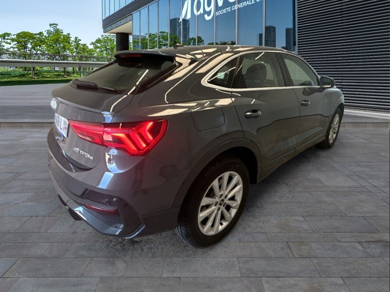 Audi Q3 Sportback 45 Tfsi E 180kw S Tronic Advanced - Foto 2