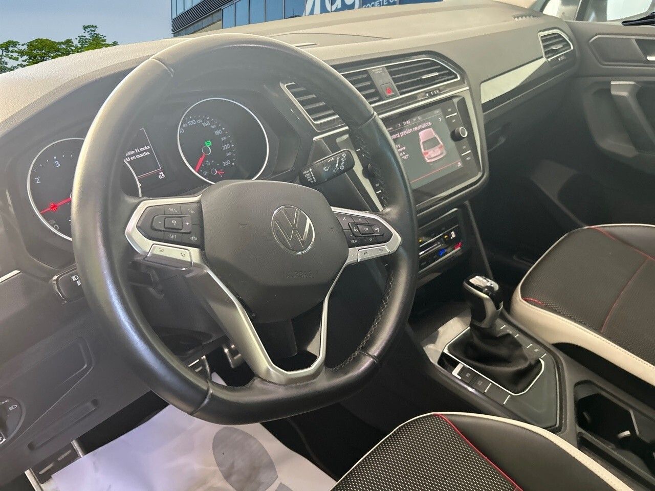 Volkswagen Tiguan Urban Sport 2.0 Tdi 110kw (150cv) Dsg - Foto 2