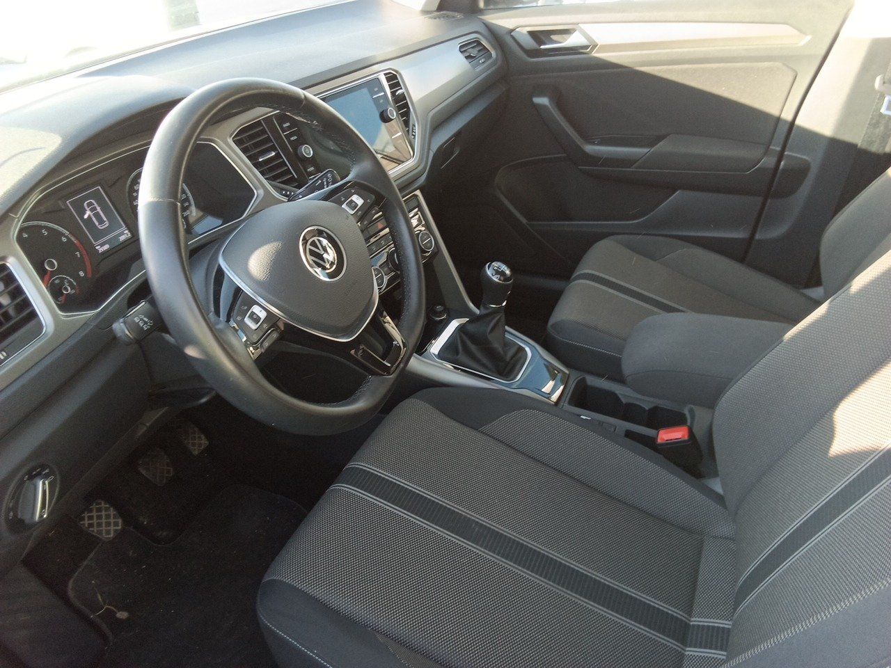 Volkswagen T-roc (o) Advance R-line 1.0 Tsi 81kw (110cv) - Foto 2