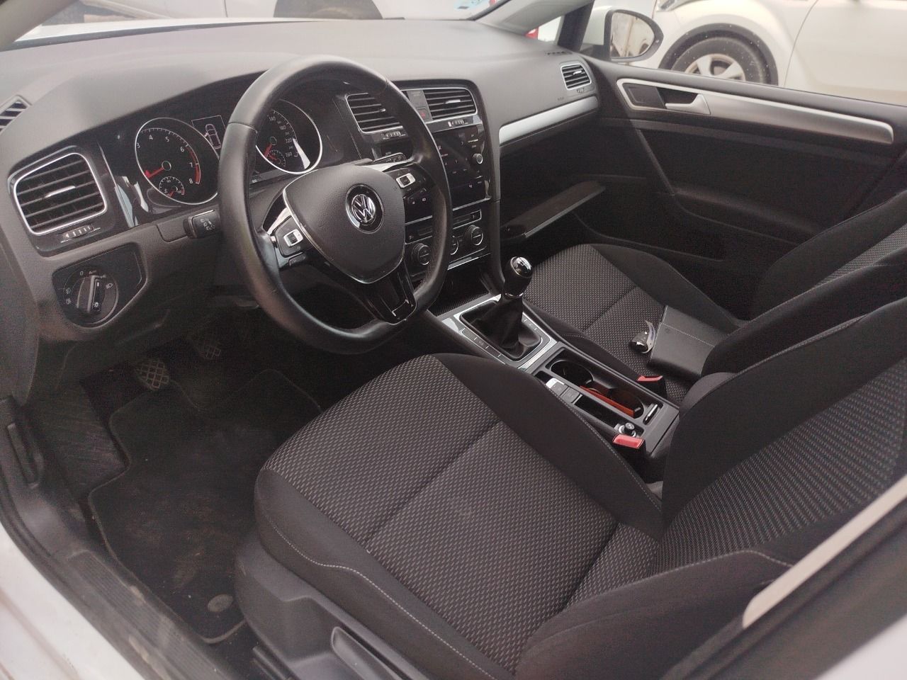 Volkswagen Golf Last Edition 1.5 Tsi Evo 96kw (130cv) - Foto 2