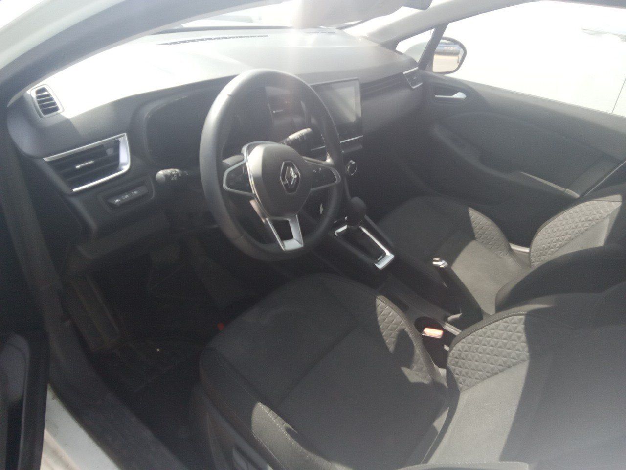 Renault Clio Intens E-tech Híbrido 104 Kw (140cv) - Foto 2
