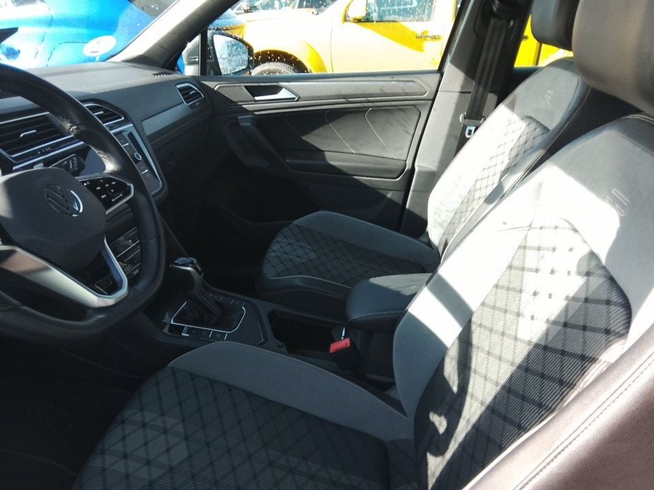 Volkswagen Tiguan R-line 2.0 Tdi 110kw (150cv) Dsg - Foto 2