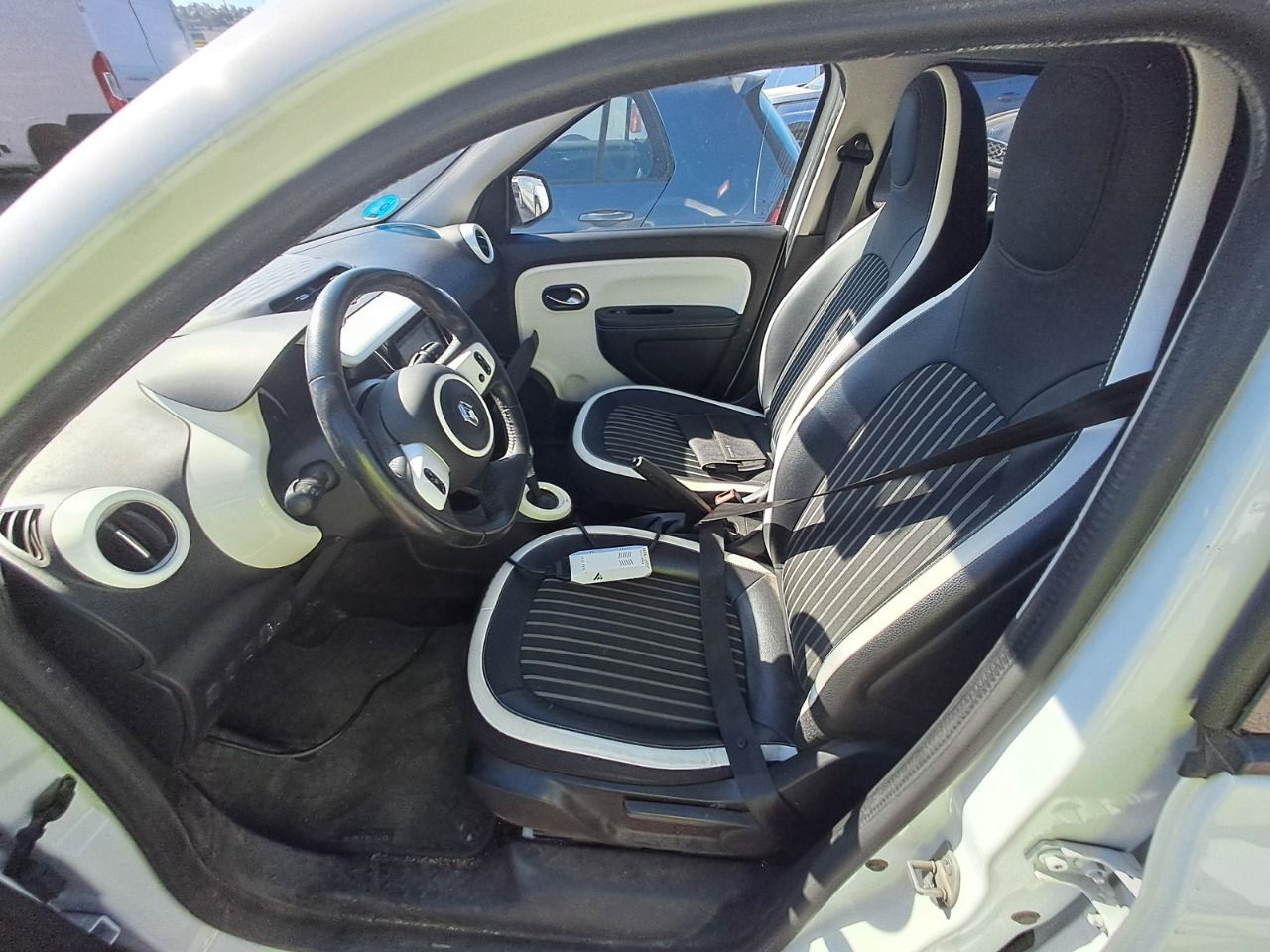 Renault Twingo Zen 60 Kw R80 Batería 20kwh - Foto 2