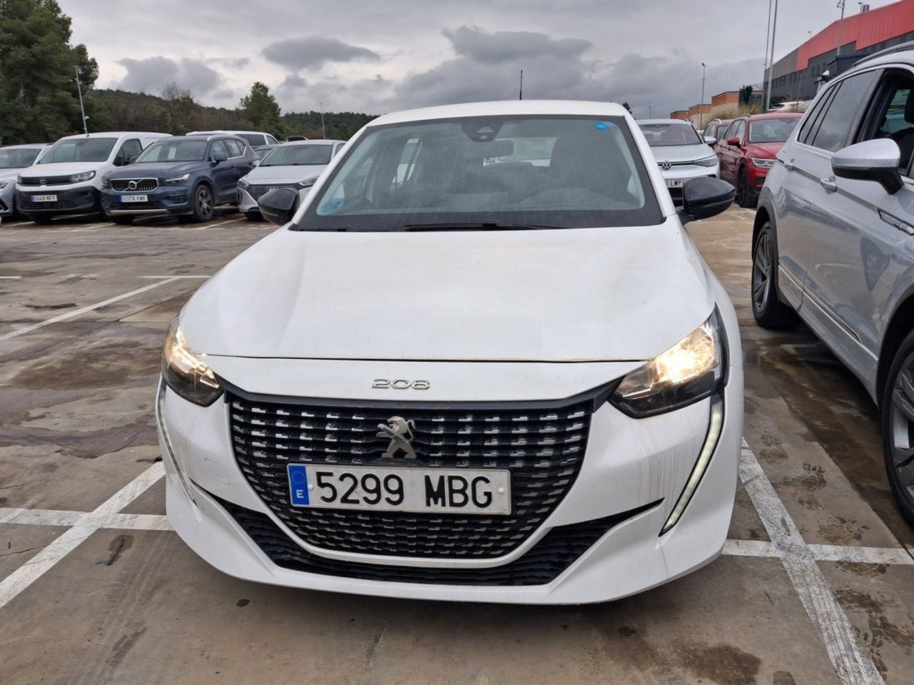 Peugeot 208 Bluehdi 73kw (100cv) Active - Foto 2