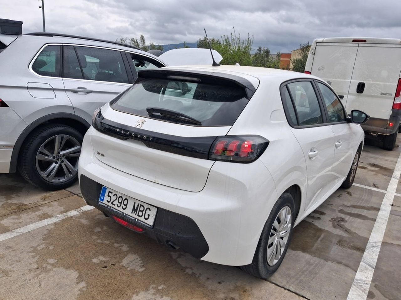 Peugeot 208 Bluehdi 73kw (100cv) Active - Foto 2