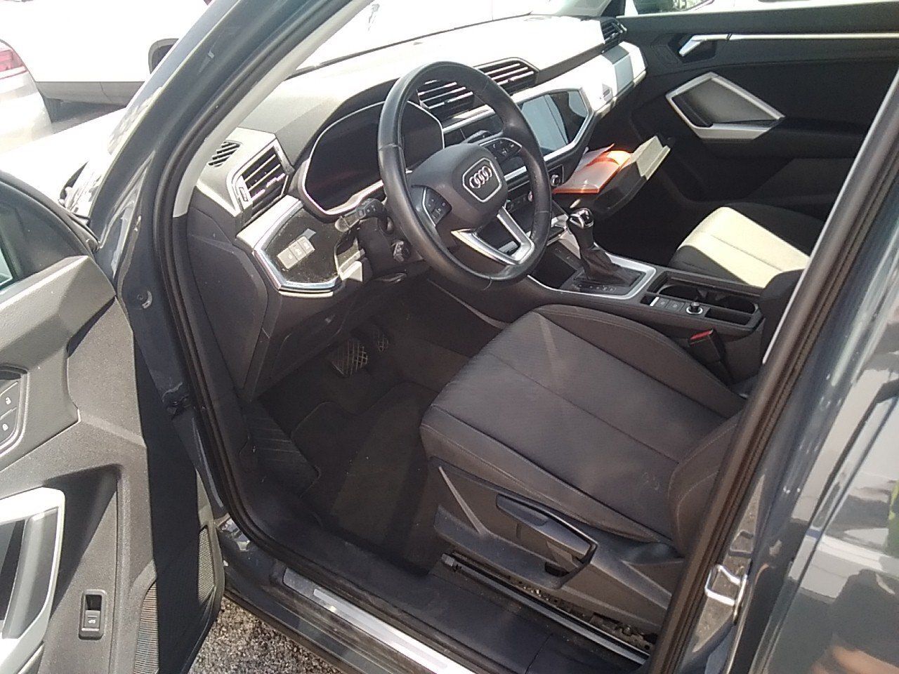 Audi Q3 Advanced 35 Tdi 110kw (150cv) S Tronic - Foto 2