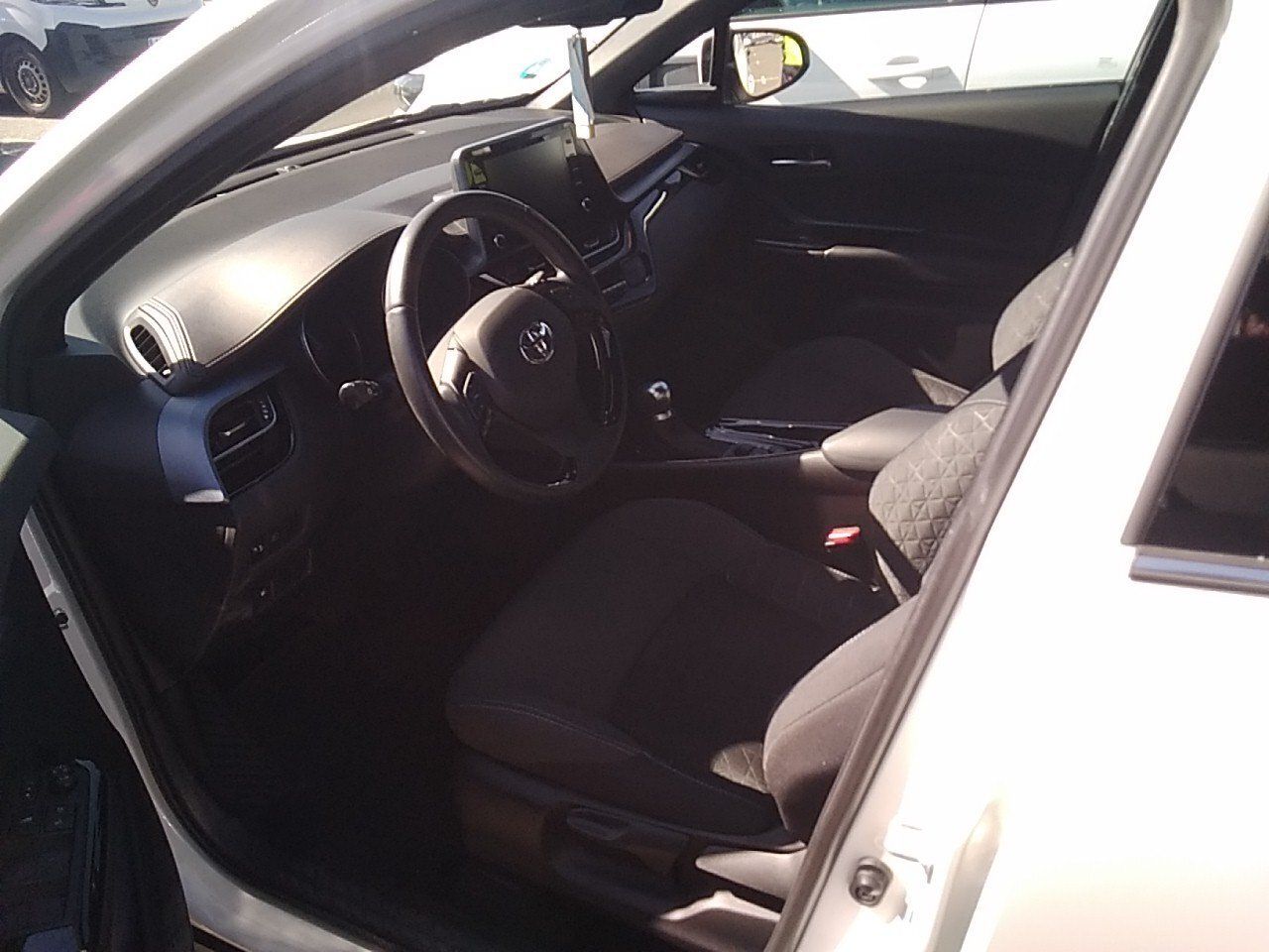 Toyota C-hr 1.8 125h Advance - Foto 2
