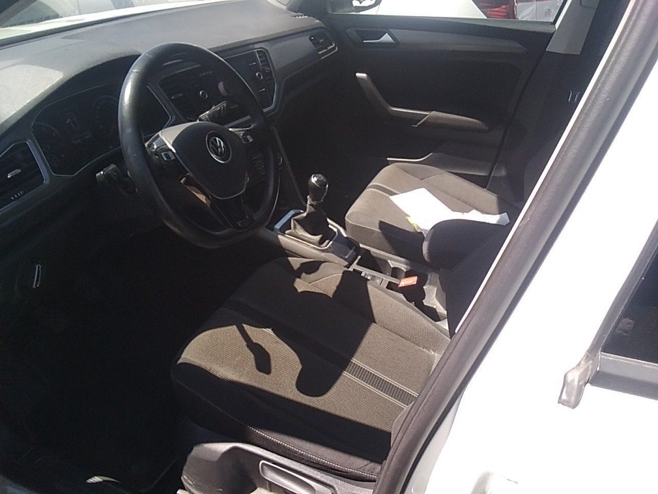 Volkswagen T-roc Advance 1.0 Tsi 81kw (110cv) - Foto 2