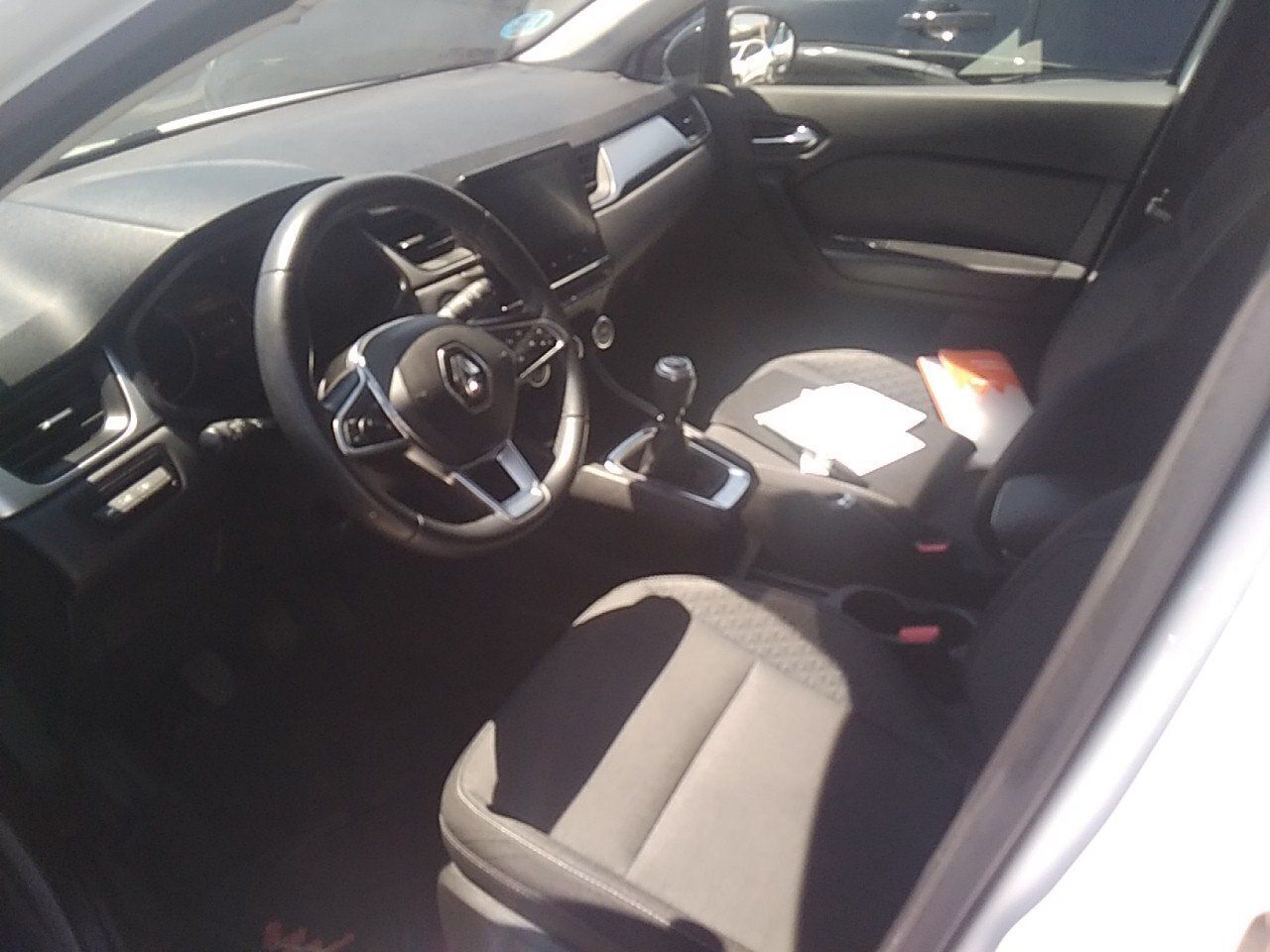 Renault Captur Intens Tce 140cv Gpf Micro Híbrido - Foto 2